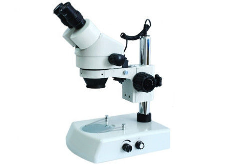 Luz do diodo emissor de luz da parte inferior de Binocular Stereo Microscope 7X 90X do estudante de WF10X