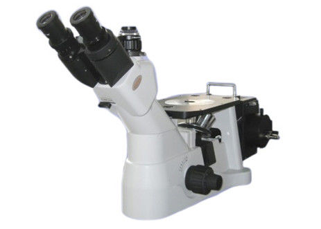 Trinocular polarizou a ampliação 1000X metalúrgica clara da microscopia ótica